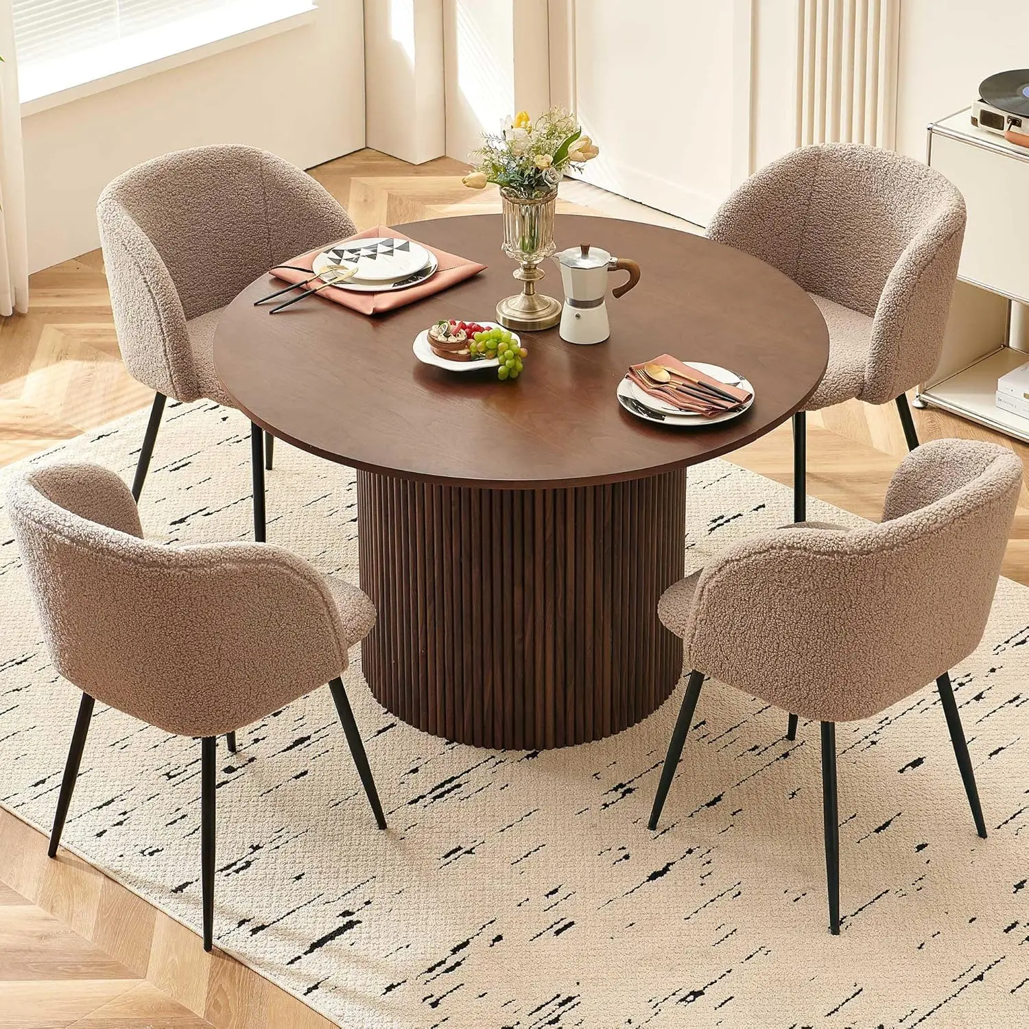 5 Piece 47-inch Round Dining Table Set for 4, Rustic Walnut Dinner Table with Upholstered Dining Room Chairs Brown, Engineered W
5 Piece 47-inch Round Dining Table Set for 4, Rustic Walnut Dinner Table with Upholstered Dining Room Chairs Brown, Engineered W