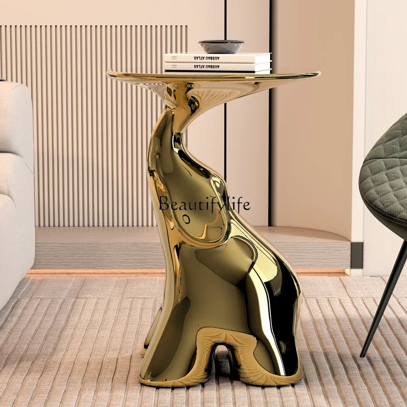 01Minimalist small elephant edge, Italian light luxury creative high-end living room floor ornament
01Minimalist small elephant edge, Italian light luxury creative high-end living room floor ornament