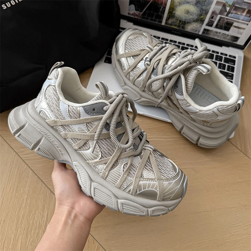 2025Summer Breathable Comfortable Lightweight High-Quality New Niche Dad Shoes Men's Shoes Three Colors39-44
2025Summer Breathable Comfortable Lightweight High-Quality New Niche Dad Shoes Men's Shoes Three Colors39-44
