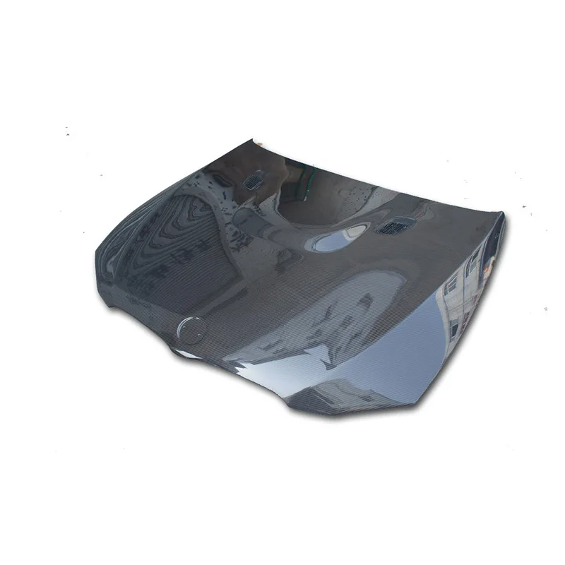 Капот из карбона для BMW E92 E93 M3 2006-12
Капот из карбона для BMW E92 E93 M3 2006-12