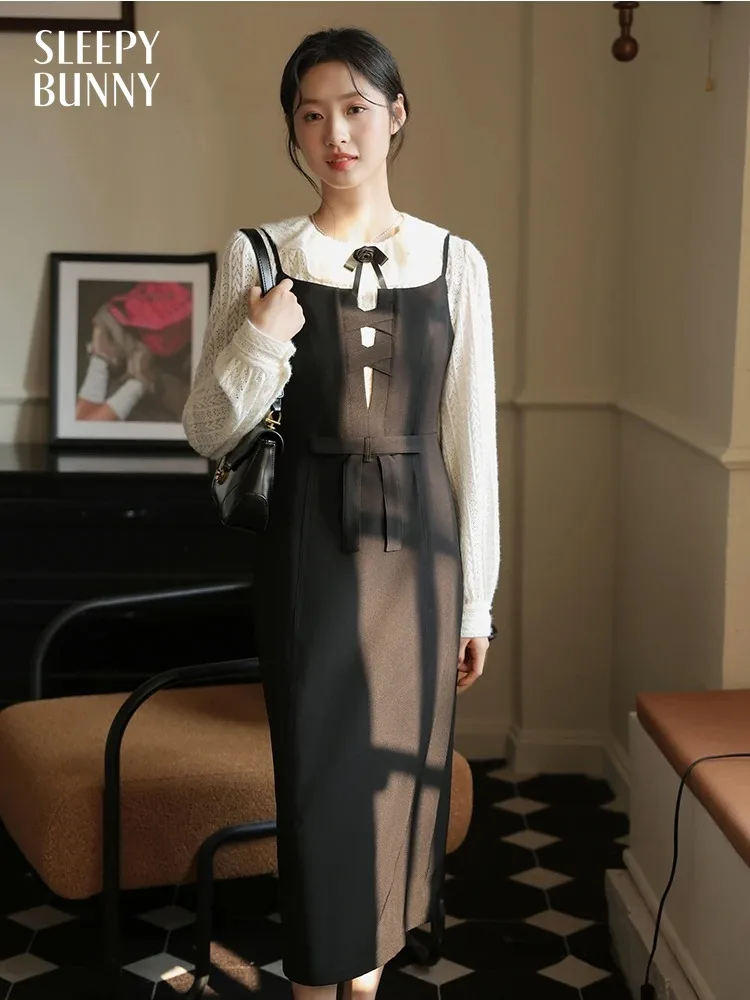 Vintage Elegant Bowknot Sleeveless A-Line Midi Dress Autumn Black Hollow Out Layered Outfit Slim Waist Long Slip Dress for Women
Vintage Elegant Bowknot Sleeveless A-Line Midi Dress Autumn Black Hollow Out Layered Outfit Slim Waist Long Slip Dress for Women
