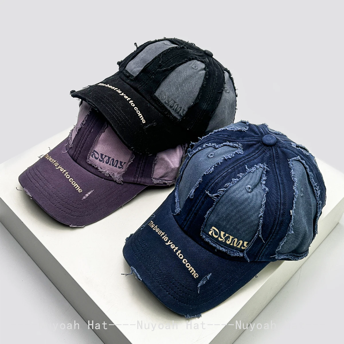 New Men Women Personal Embroidered Letters Baseball Hats Sunshade Broken Style Versatile Distress Peaked Caps ins Fashion Niche
New Men Women Personal Embroidered Letters Baseball Hats Sunshade Broken Style Versatile Distress Peaked Caps ins Fashion Niche