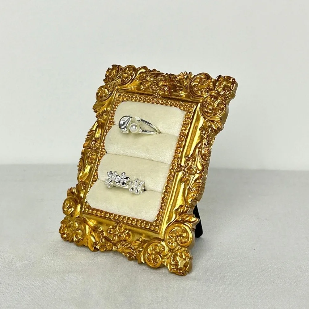 Vintage Photo Frame Earring Holder Resin Frame Velvet Jewelry Display Stand Chic Baroque Design Bracelet Display Stand
Vintage Photo Frame Earring Holder Resin Frame Velvet Jewelry Display Stand Chic Baroque Design Bracelet Display Stand