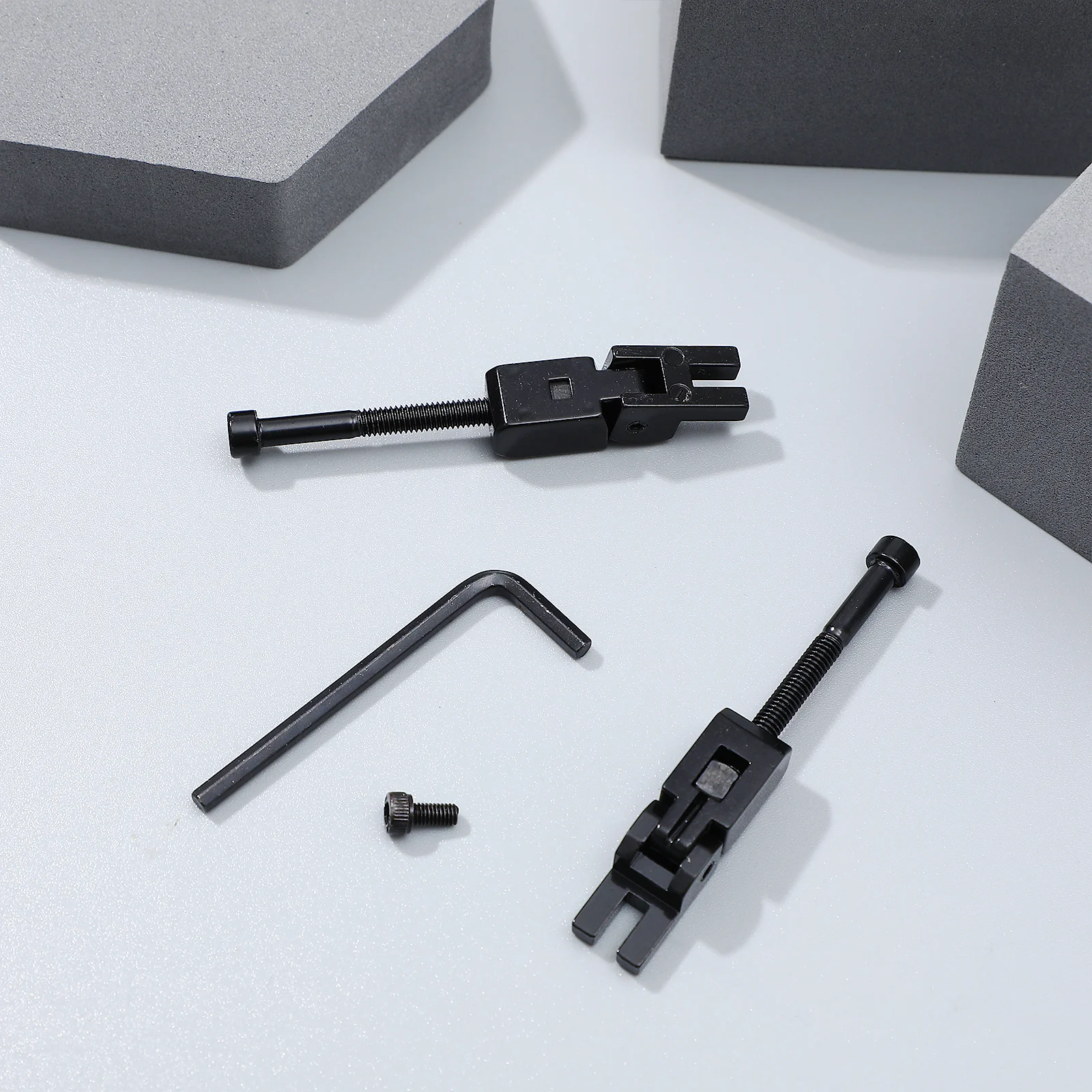 Double Rocker Saddles Electric Guitar Bridge Replacement Set Metal Durability Gloss Finish Tune Retention Roller Design
Double Rocker Saddles Electric Guitar Bridge Replacement Set Metal Durability Gloss Finish Tune Retention Roller Design