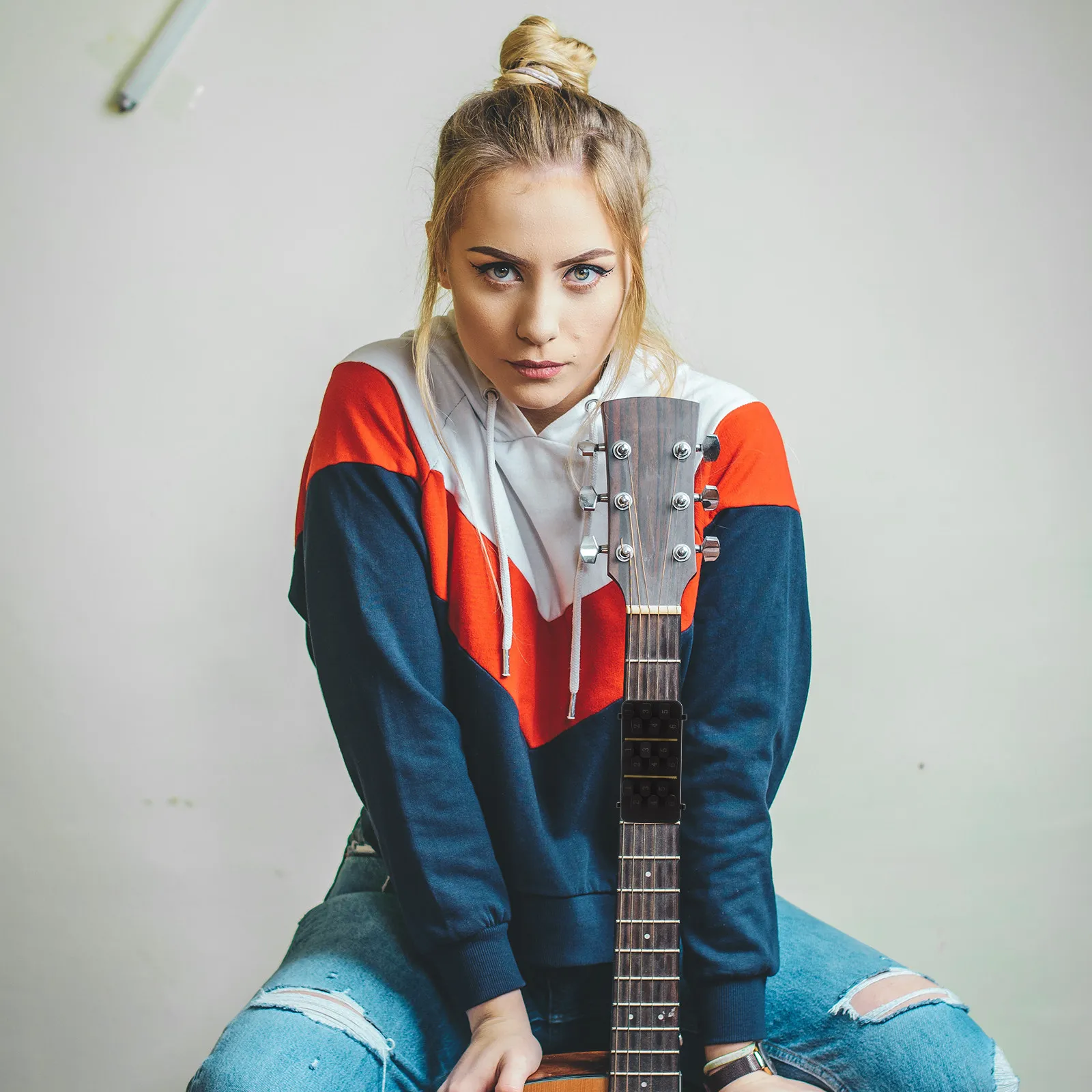 Набор из 2-х портативных тренажеров для гитары: легкие и удобные в использовании, с продуманным дизайном для изучения аккордов
Набор из 2-х портативных тренажеров для гитары: легкие и удобные в использовании, с продуманным дизайном для изучения аккордов