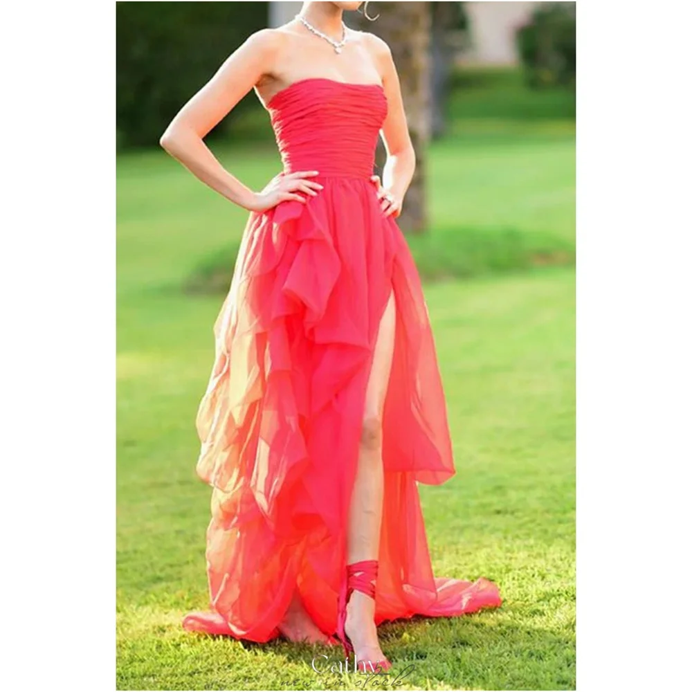 Cathy Red Strapless Tiered Ruffles Prom Dress Sleeveless Side High Split vestidos de noiva Customized A-line Sweep Train Formal
Cathy Red Strapless Tiered Ruffles Prom Dress Sleeveless Side High Split vestidos de noiva Customized A-line Sweep Train Formal