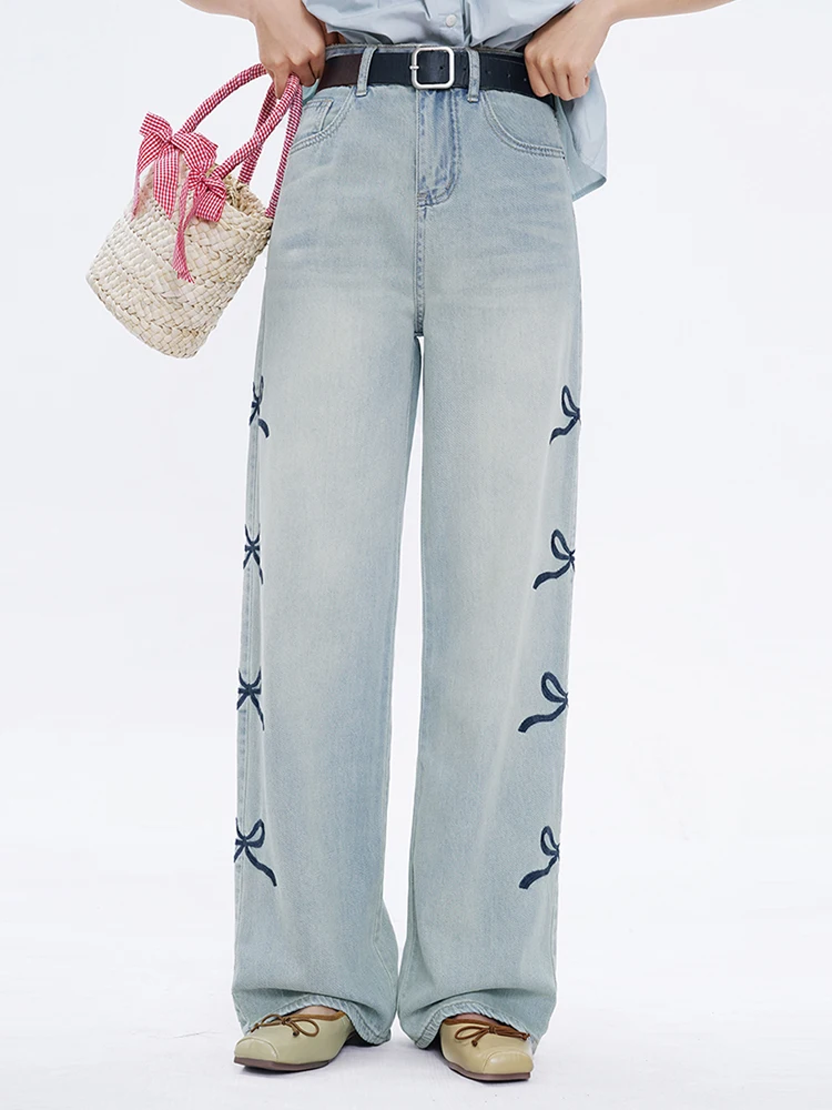 Retro High Waist Jeans Women American Street Wide Leg Pants Chic Design Straight Denim Pants Bow Trousers Casual Jeans
Retro High Waist Jeans Women American Street Wide Leg Pants Chic Design Straight Denim Pants Bow Trousers Casual Jeans