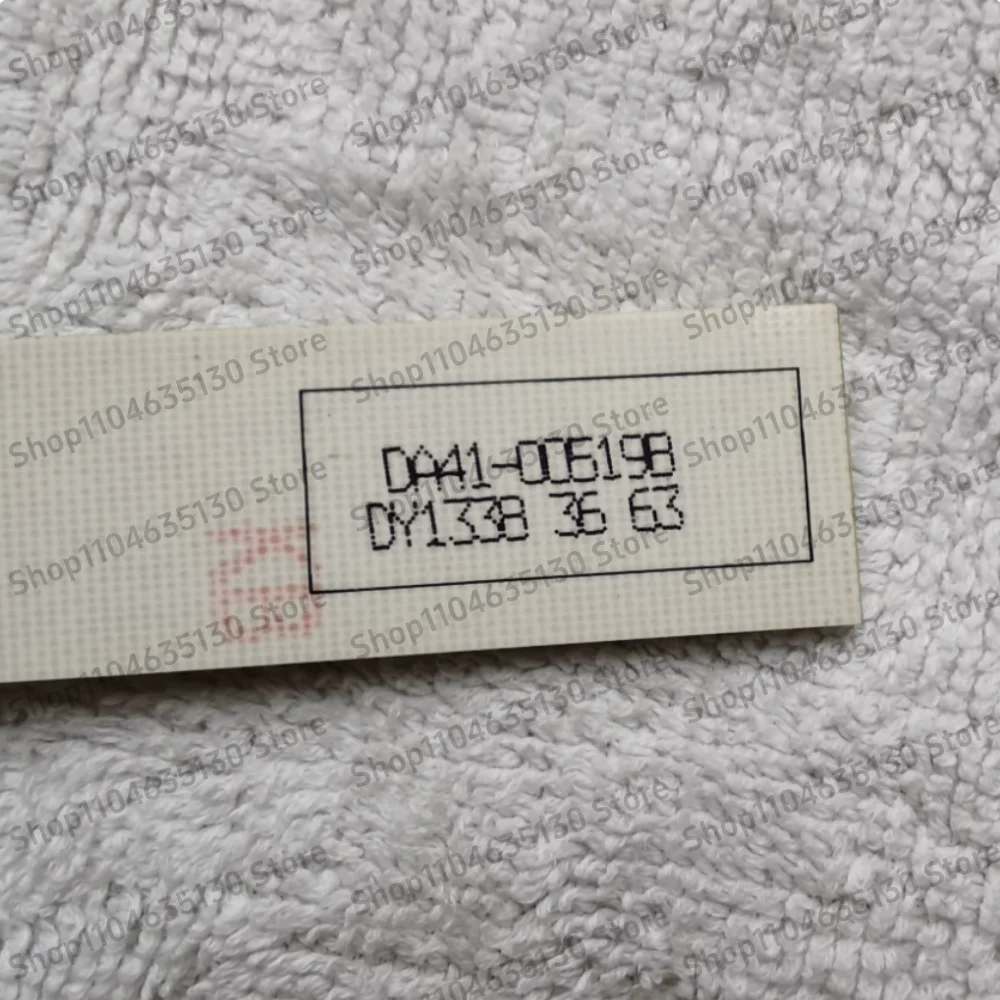 For Samsung Refrigerator DA41-00519B Refrigerator Compartment Lighting LED Display Lighting Component LM41-00020B
For Samsung Refrigerator DA41-00519B Refrigerator Compartment Lighting LED Display Lighting Component LM41-00020B