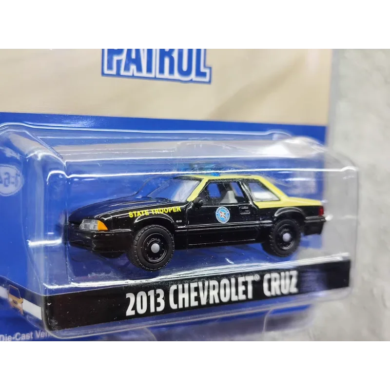 Diecast GreenLight 1:64 Scale 2013CHEVROLETCRUZ Police Car Alloy Collectible Toy Gift Souvenir Display Ornament
Diecast GreenLight 1:64 Scale 2013CHEVROLETCRUZ Police Car Alloy Collectible Toy Gift Souvenir Display Ornament