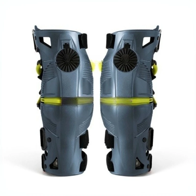 Off-road motorcycle knee pads, mechanical exoskeleton structure, anti-drop protection, four seasons men's motorcycle riding
Off-road motorcycle knee pads, mechanical exoskeleton structure, anti-drop protection, four seasons men's motorcycle riding