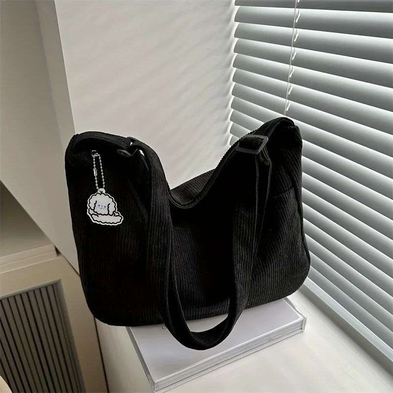 Women’s Corduroy Shoulder Bag, Casual Striped Large Capacity Tote with Zipper Closure, Cute Hat Patch, Perfect for Everyday Use
Women’s Corduroy Shoulder Bag, Casual Striped Large Capacity Tote with Zipper Closure, Cute Hat Patch, Perfect for Everyday Use