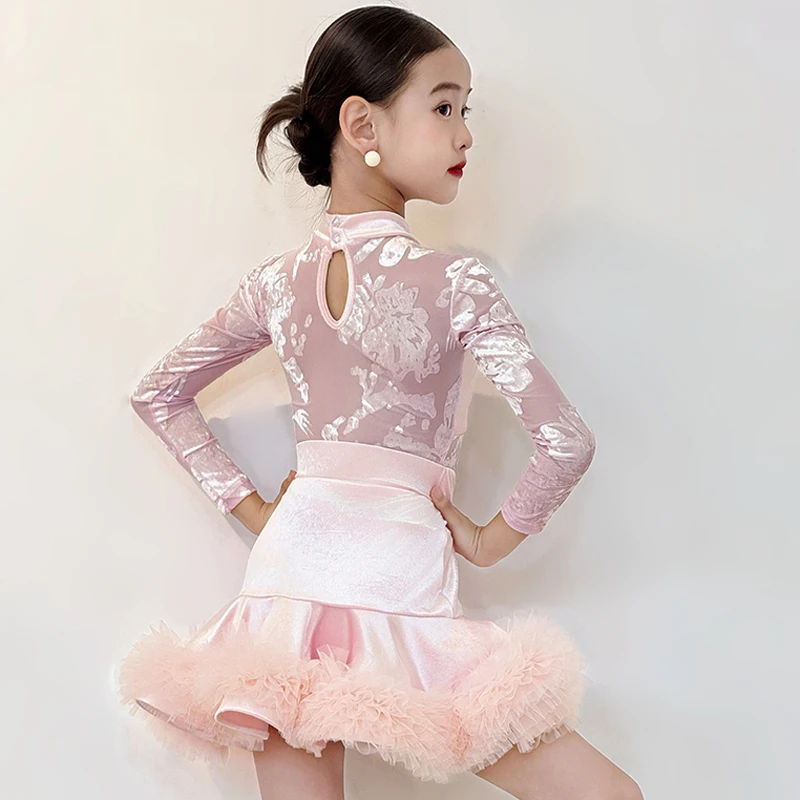 Платье для латиноамериканских танцев для детей: сальса, самба, танго, румба. Одежда для латиноамериканских танцев для девочек. Платья для бальных танцев и соревнований.
Платье для латиноамериканских танцев для детей: сальса, самба, танго, румба. Одежда для латиноамериканских танцев для девочек. Платья для бальных танцев и соревнований.