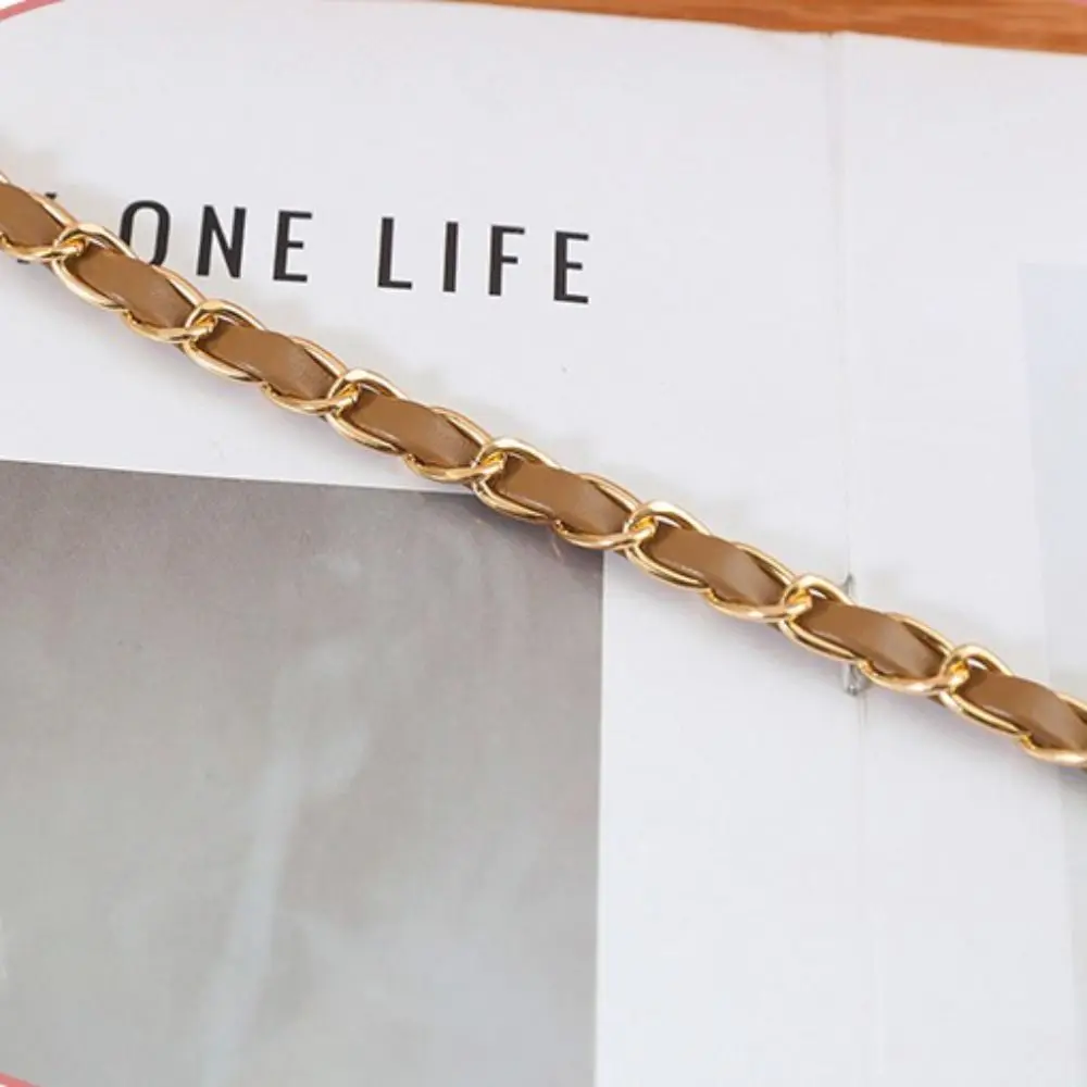 Счастливые деньги, змеиный год, сумка через плечо, традиционный красный пакет, китайский змеиный кошелек для монет, конверт, кошелек для денег на удачу
Счастливые деньги, змеиный год, сумка через плечо, традиционный красный пакет, китайский змеиный кошелек для монет, конверт, кошелек для денег на удачу