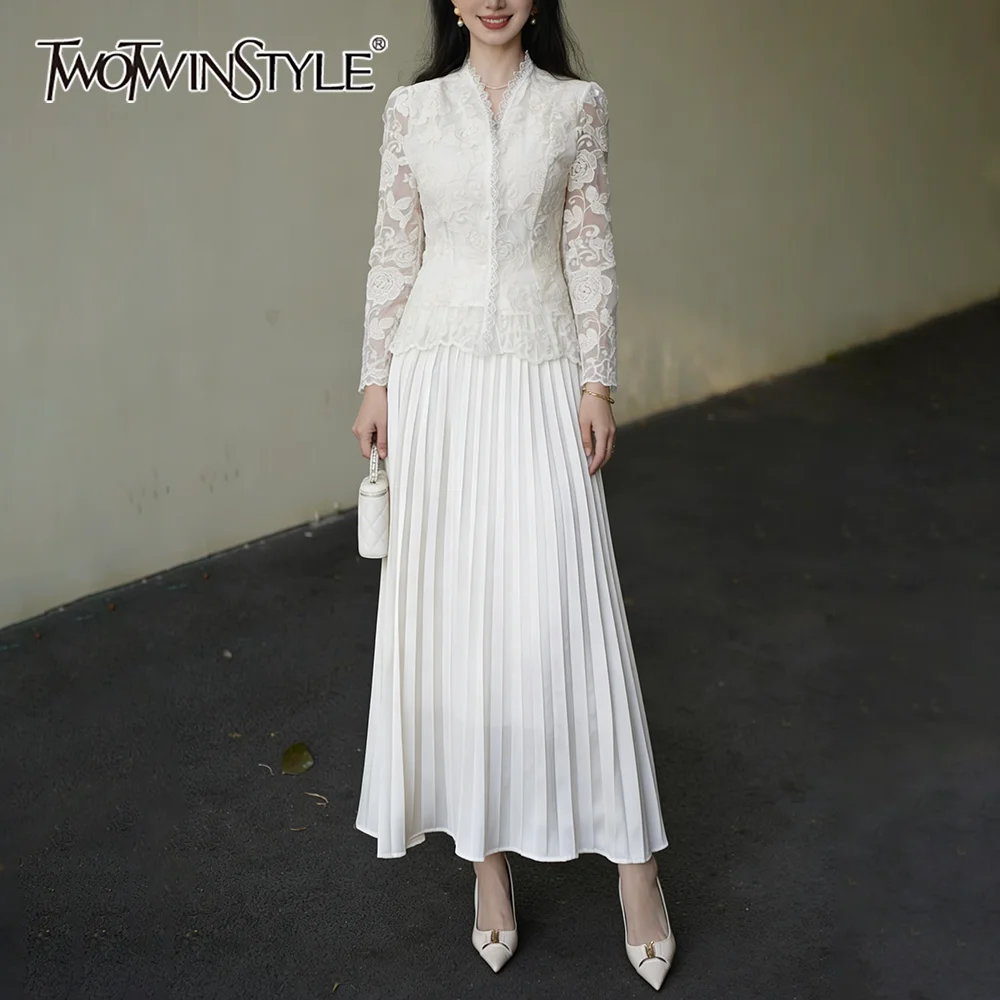 TWOTWINSTYLE Solid Spliced Lace Two Piece Set Female V Neck Long Sleeve Jacket Elegant Intellectual Women's Skirt Set Autumn New
TWOTWINSTYLE Solid Spliced Lace Two Piece Set Female V Neck Long Sleeve Jacket Elegant Intellectual Women's Skirt Set Autumn New