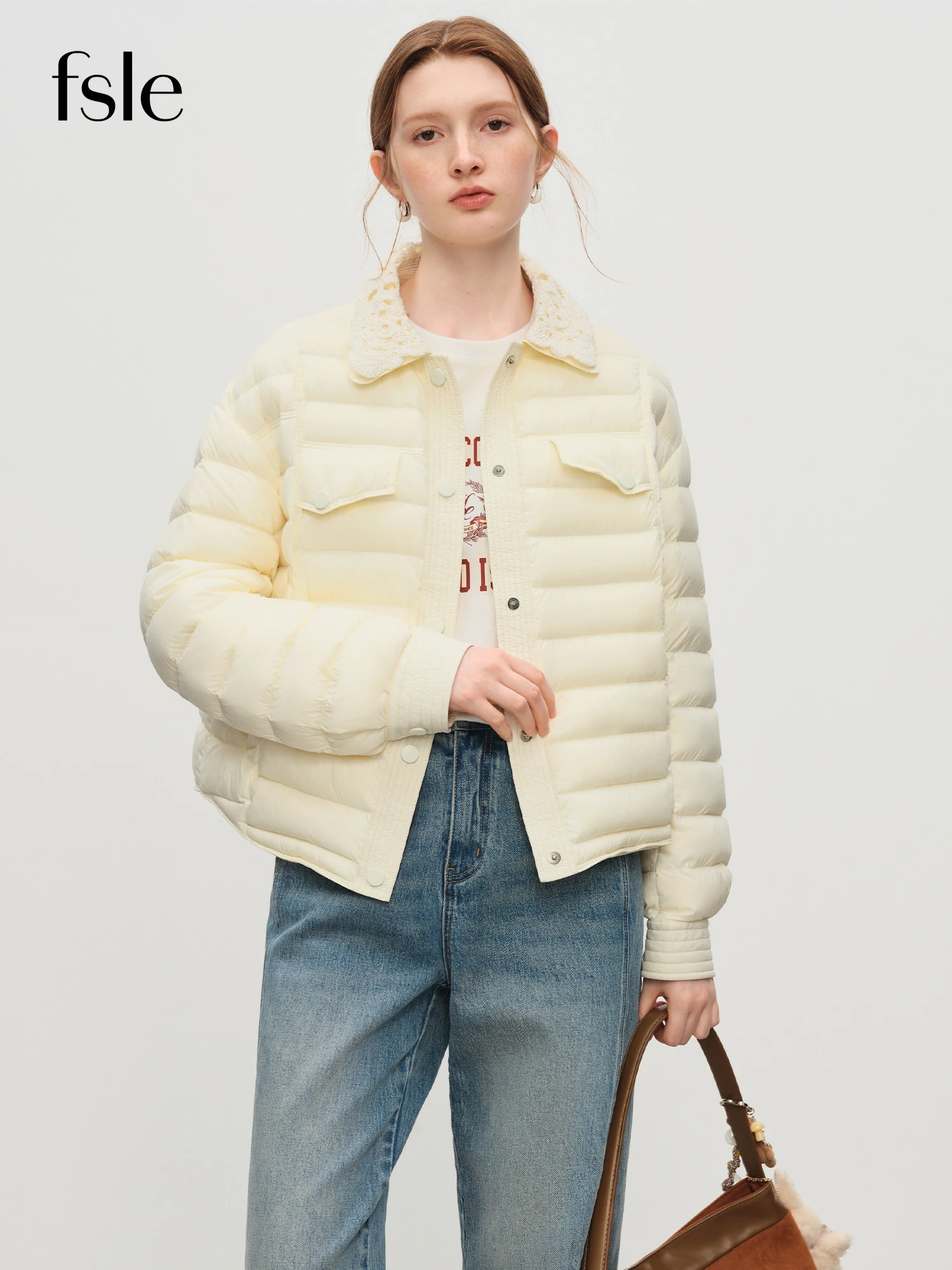 FSLE 2025 New Arrival Winter Women's Lightweight Short Ivory Down Coat With Lace Panel Collar Warm Padded Coat Outerwear Jacket
FSLE 2025 New Arrival Winter Women's Lightweight Short Ivory Down Coat With Lace Panel Collar Warm Padded Coat Outerwear Jacket