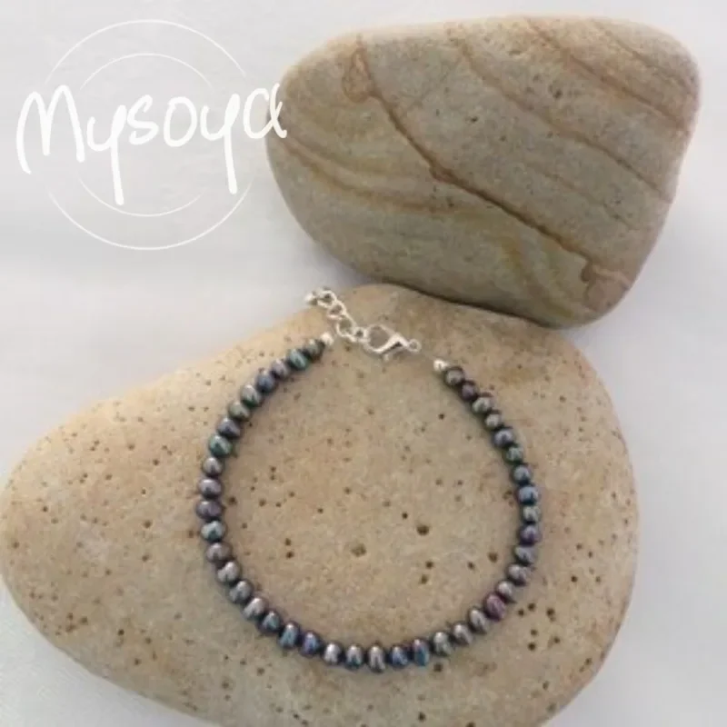 MYSOYA Black Freshwater Pearl Bracelet 5-6mm With Gift Box For Her/Him Perfect Birthday/Wedding/Christmas/New Year Gifts
MYSOYA Black Freshwater Pearl Bracelet 5-6mm With Gift Box For Her/Him Perfect Birthday/Wedding/Christmas/New Year Gifts