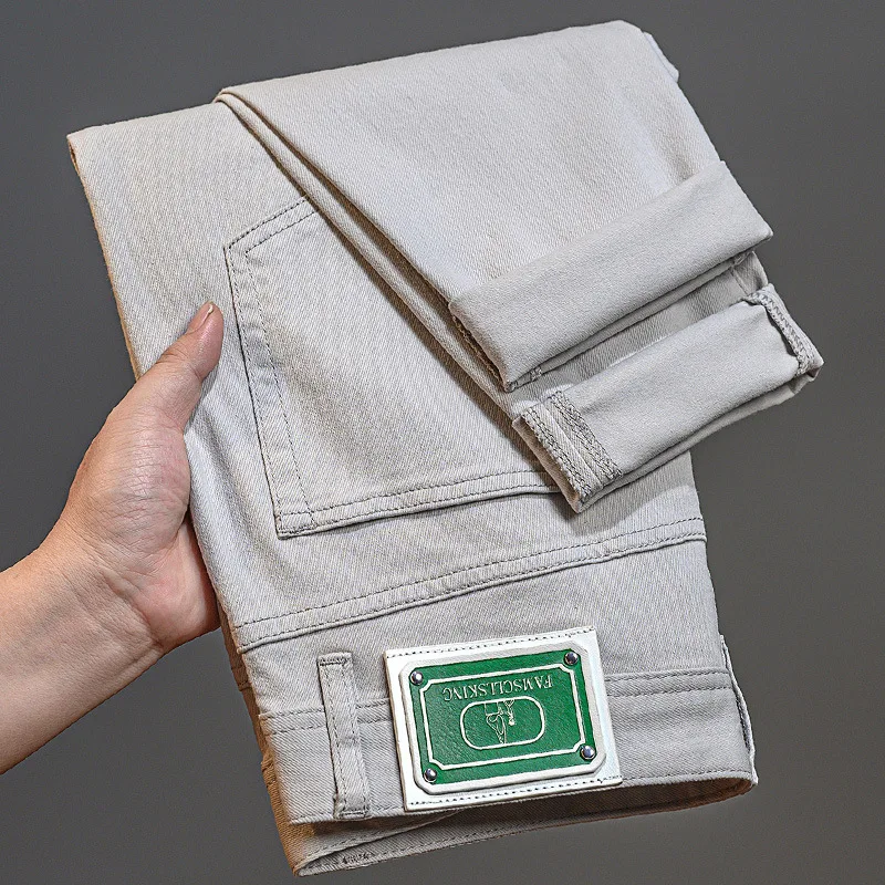 2024 autumn new jeans men's Stretch Slim high-end casual light luxury and simplicity all-match mute trousers
2024 autumn new jeans men's Stretch Slim high-end casual light luxury and simplicity all-match mute trousers