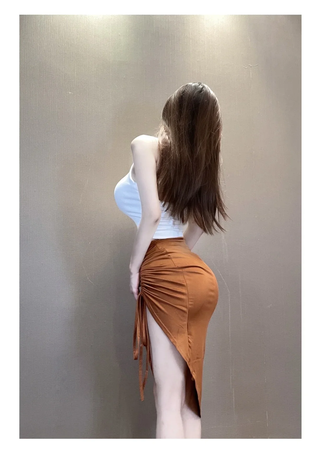 Длинная юбка с высокой талией, тонкие бедра, праздничный стиль, длинная юбка на шнурке, новые сексуальные тонкие однотонные юбки с запахом ягодиц, корейские
Длинная юбка с высокой талией, тонкие бедра, праздничный стиль, длинная юбка на шнурке, новые сексуальные тонкие однотонные юбки с запахом ягодиц, корейские