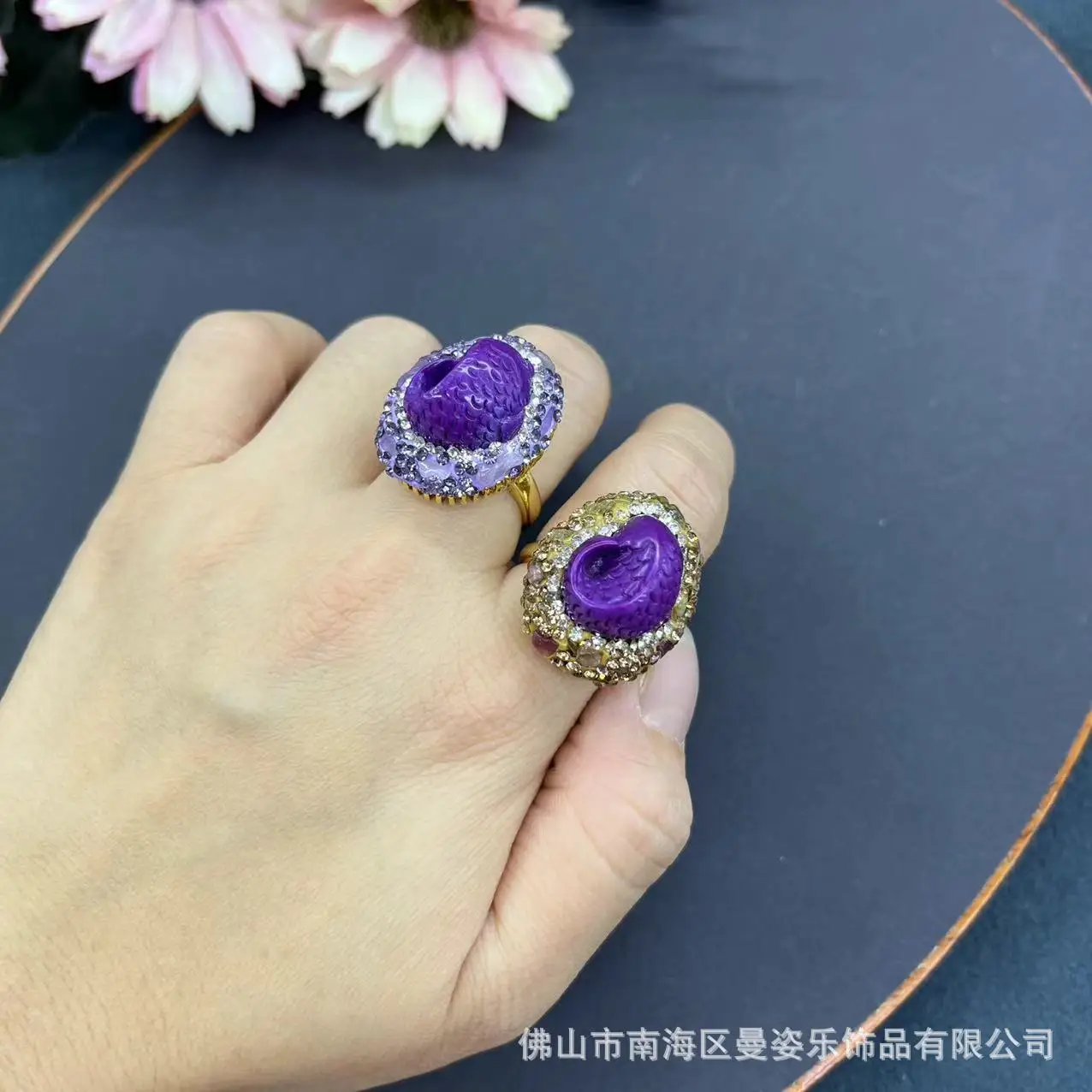 DIY accessories Purple Lithium Hui Koi Ring, Medieval Personality Fashion Ethnic Living Ring Handmade Inlaid Jewelry Factory Dir
DIY accessories Purple Lithium Hui Koi Ring, Medieval Personality Fashion Ethnic Living Ring Handmade Inlaid Jewelry Factory Dir