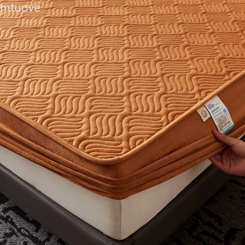 1pc Large warm soft baby velvet quilted bed cover not including pillowcase Luxury short plush thick quilted mattress cover
1pc Large warm soft baby velvet quilted bed cover not including pillowcase Luxury short plush thick quilted mattress cover