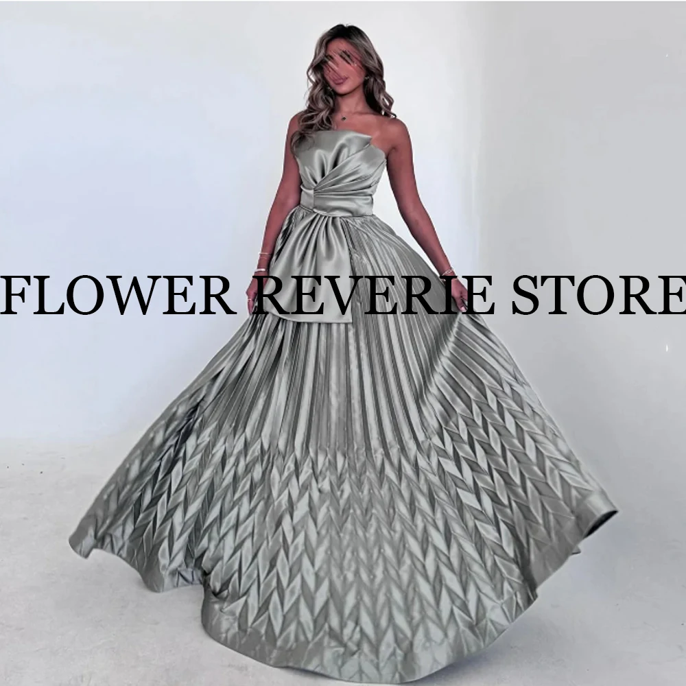 Customized High quality Retro Classic Fashion Pleat Pattern A-line Strapless Long Dresses Prom Dresses Exquisite
Customized High quality Retro Classic Fashion Pleat Pattern A-line Strapless Long Dresses Prom Dresses Exquisite
