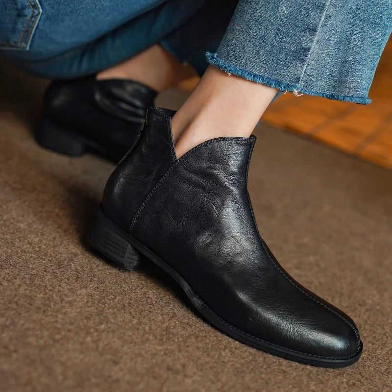 New Women Shoes Genuine Leather Ankle Boots Round Toe Chunky Heel Shoes for Women Winter Fashion Short Boots Concise Women Boots
New Women Shoes Genuine Leather Ankle Boots Round Toe Chunky Heel Shoes for Women Winter Fashion Short Boots Concise Women Boots