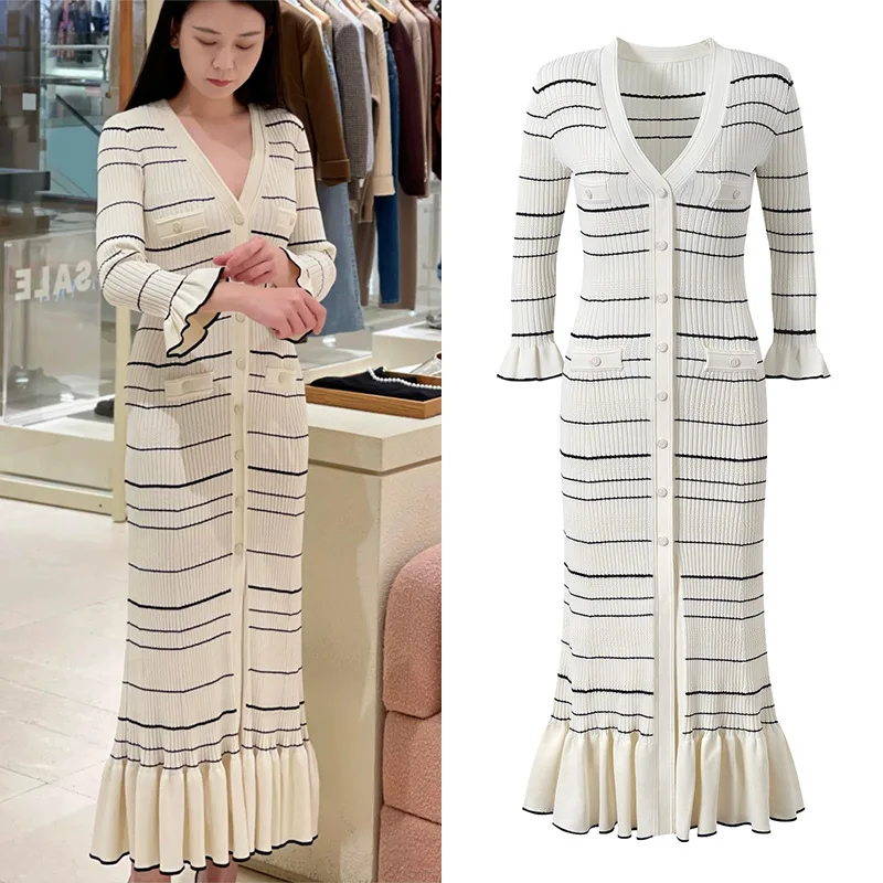 Ele Long V-Ne Color Blo Stripe Single Button Hem Ruffle Skirt Slimming Maxi Dr Commute Sle High Waist Regular Sl...
Ele Long V-Ne Color Blo Stripe Single Button Hem Ruffle Skirt Slimming Maxi Dr Commute Sle High Waist Regular Sl...