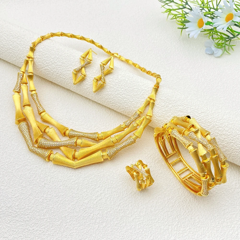 Flora Zircon Women's Jewelry Set Gold Plated Brass Arab Africa Design Luxury Ring Bracelet Necklace Earrings
Flora Zircon Women's Jewelry Set Gold Plated Brass Arab Africa Design Luxury Ring Bracelet Necklace Earrings