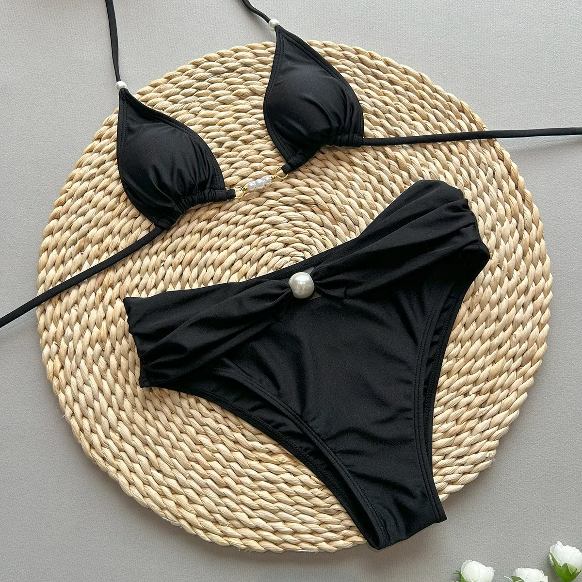 Sexy Halter Triangle Micro Thong Bikinis Sets Women Swimwear Pearl Chain Swimsuits Bathing Suit Mini Biquinis Patchwork Bikini
Sexy Halter Triangle Micro Thong Bikinis Sets Women Swimwear Pearl Chain Swimsuits Bathing Suit Mini Biquinis Patchwork Bikini