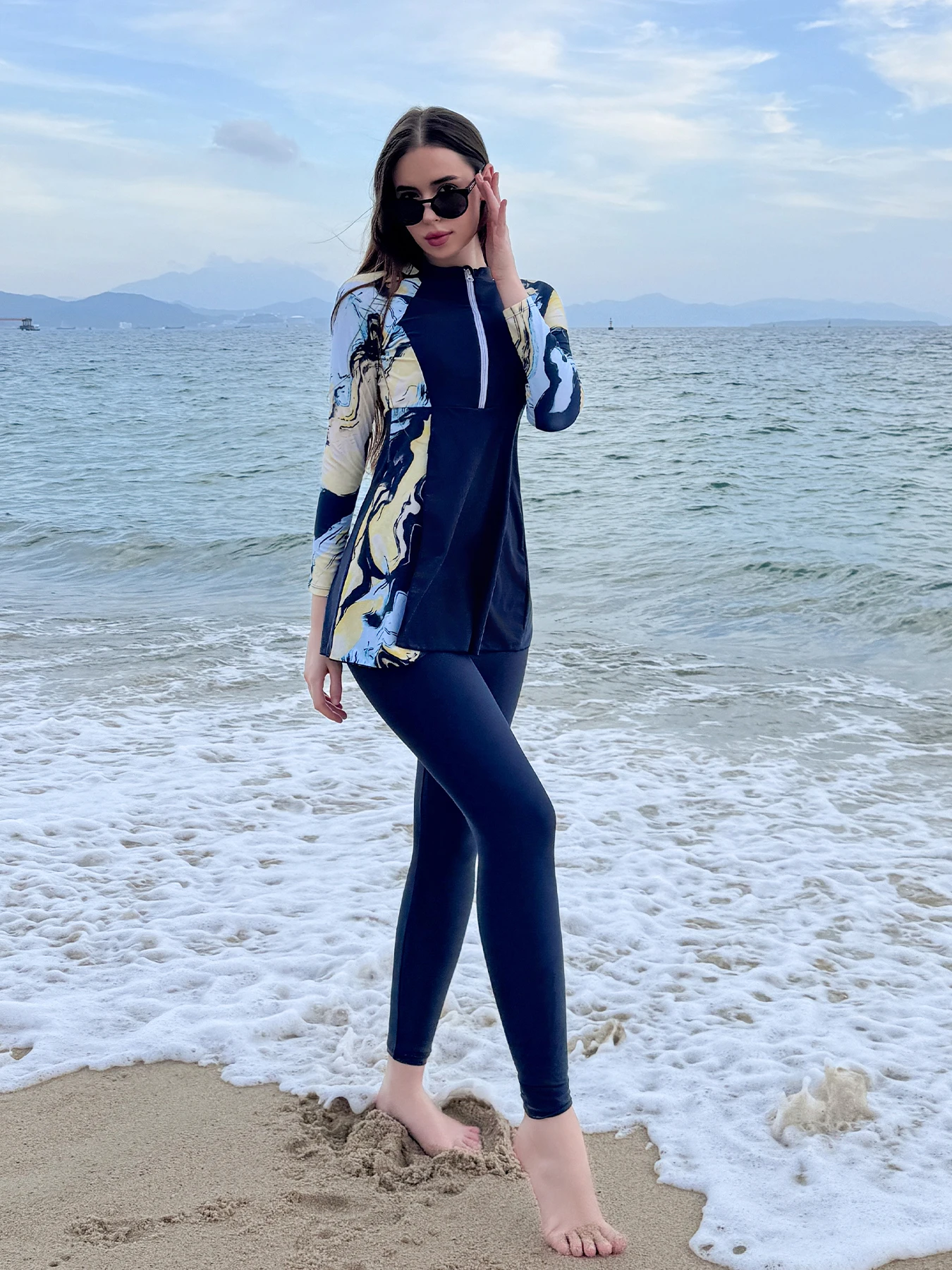Women's swimwear, separate style, 2025 new conservative sun protection long sleeve long pants diving ladies hot spring swimwear
Women's swimwear, separate style, 2025 new conservative sun protection long sleeve long pants diving ladies hot spring swimwear