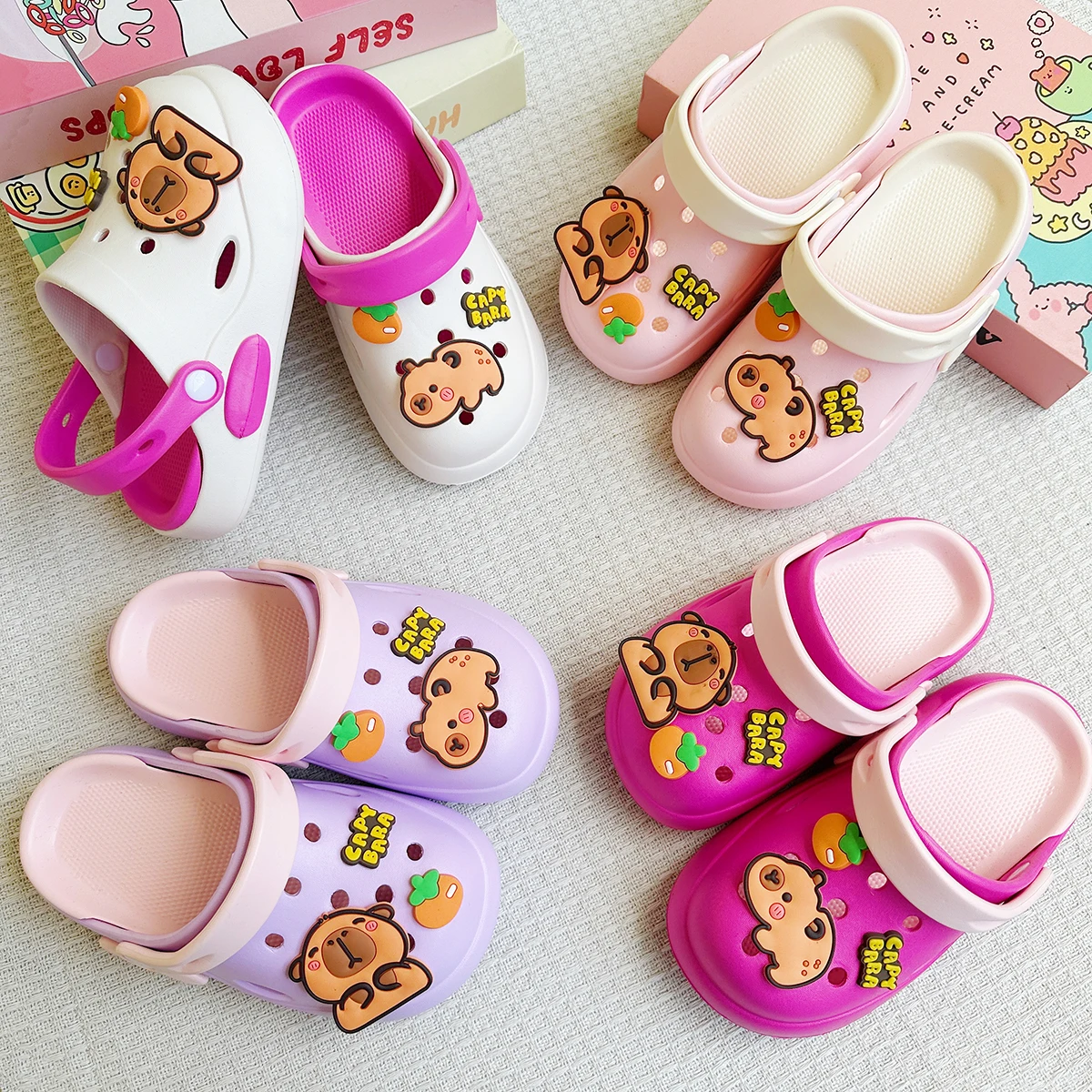 New Style Girls' Slippers Cartoon Fruit Capybara Dual-Color Versatile Eva Clogs Soft Sole Non-Slip Sandals 837
New Style Girls' Slippers Cartoon Fruit Capybara Dual-Color Versatile Eva Clogs Soft Sole Non-Slip Sandals 837