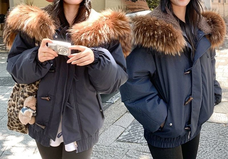 2025 Fur Collar Winter Thick Hooded Warm New Cow Horn Loose Cotton Coat Jacket
2025 Fur Collar Winter Thick Hooded Warm New Cow Horn Loose Cotton Coat Jacket