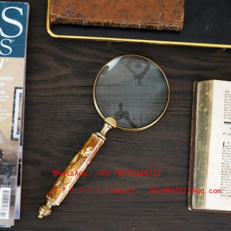 Handmade Retro Handle Magnifying Glass Study Supplies Tabletop Ornament
Handmade Retro Handle Magnifying Glass Study Supplies Tabletop Ornament