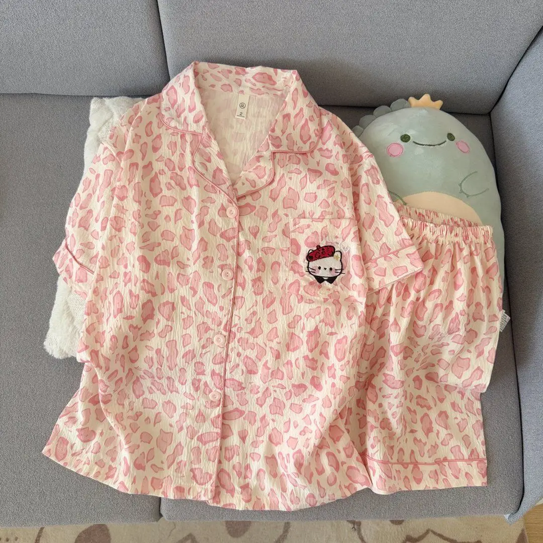 Sanrio Cotton Pajamas Hello Kitty Pyjamas Short Sleeve Shorts Sleepwear Leopard Print Pijama Kawaii Nightwear Women Home Clothes
Sanrio Cotton Pajamas Hello Kitty Pyjamas Short Sleeve Shorts Sleepwear Leopard Print Pijama Kawaii Nightwear Women Home Clothes