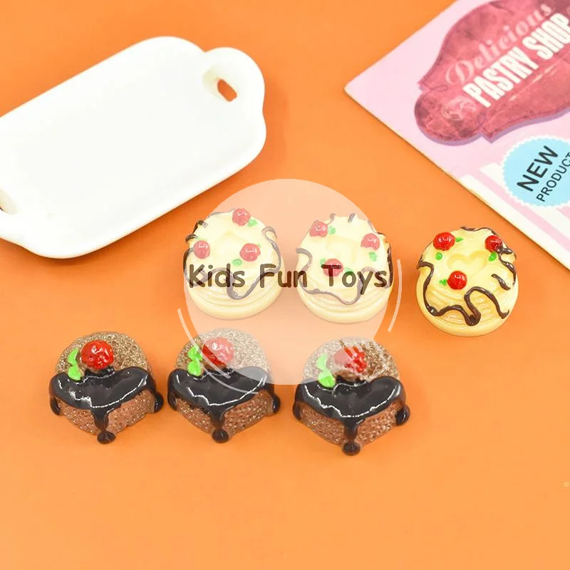 Miniature Dollhouse Dessert Set 6pcs Realistic Cupcake Bakery Toys for Doll Food Enthusiasts
Miniature Dollhouse Dessert Set 6pcs Realistic Cupcake Bakery Toys for Doll Food Enthusiasts