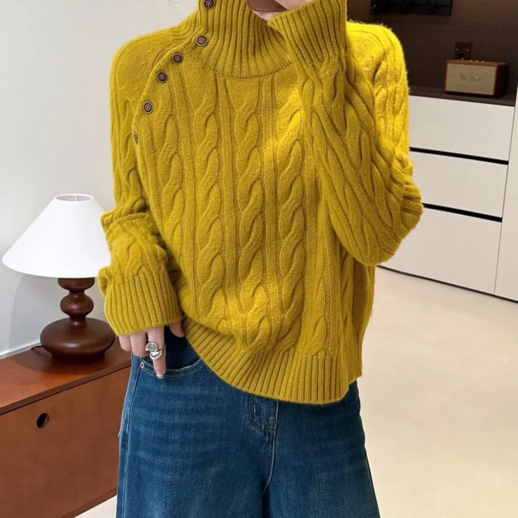 Women's Pure Wool Turtleneck Knitwear Beveled Button Cable Design Super Thick Autumn Winter Top 25 New Style
Women's Pure Wool Turtleneck Knitwear Beveled Button Cable Design Super Thick Autumn Winter Top 25 New Style