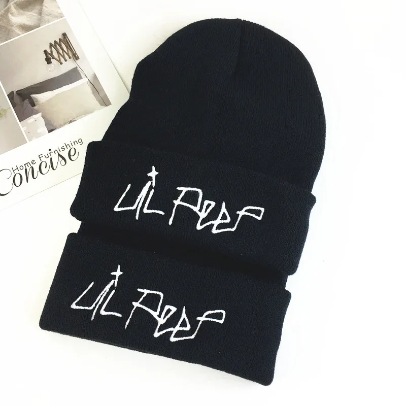 Однотонная шапка унисекс с надписью Lil Peep вязанная шапка с вышивкой, зимняя шапка для мужчин и женщин
Однотонная шапка унисекс с надписью Lil Peep вязанная шапка с вышивкой, зимняя шапка для мужчин и женщин