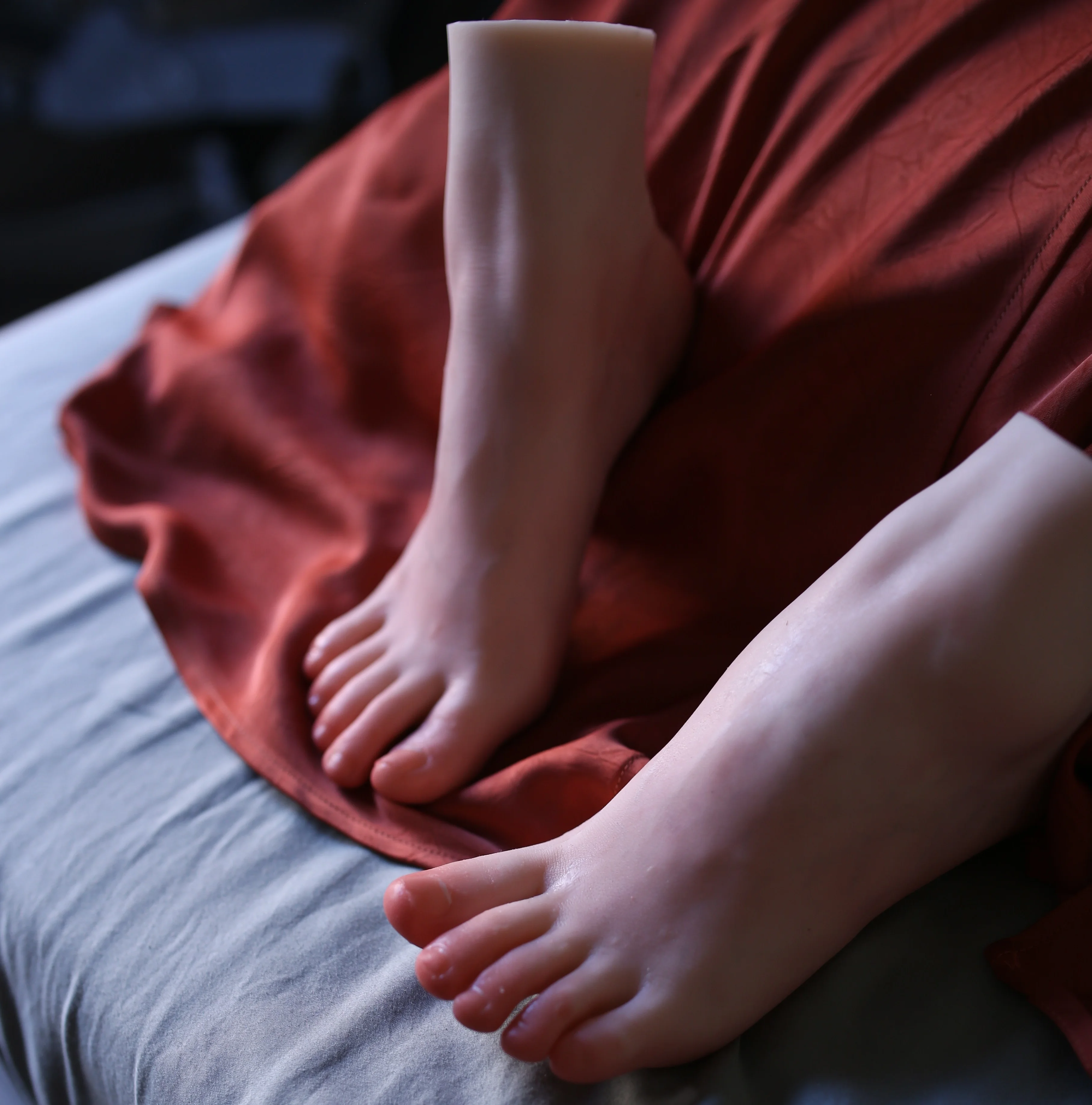 Silicone Foot Model for Simulation Beautiful Feet Stockings Real Girl's Jade Feet Product Appreciation Version T37
Silicone Foot Model for Simulation Beautiful Feet Stockings Real Girl's Jade Feet Product Appreciation Version T37