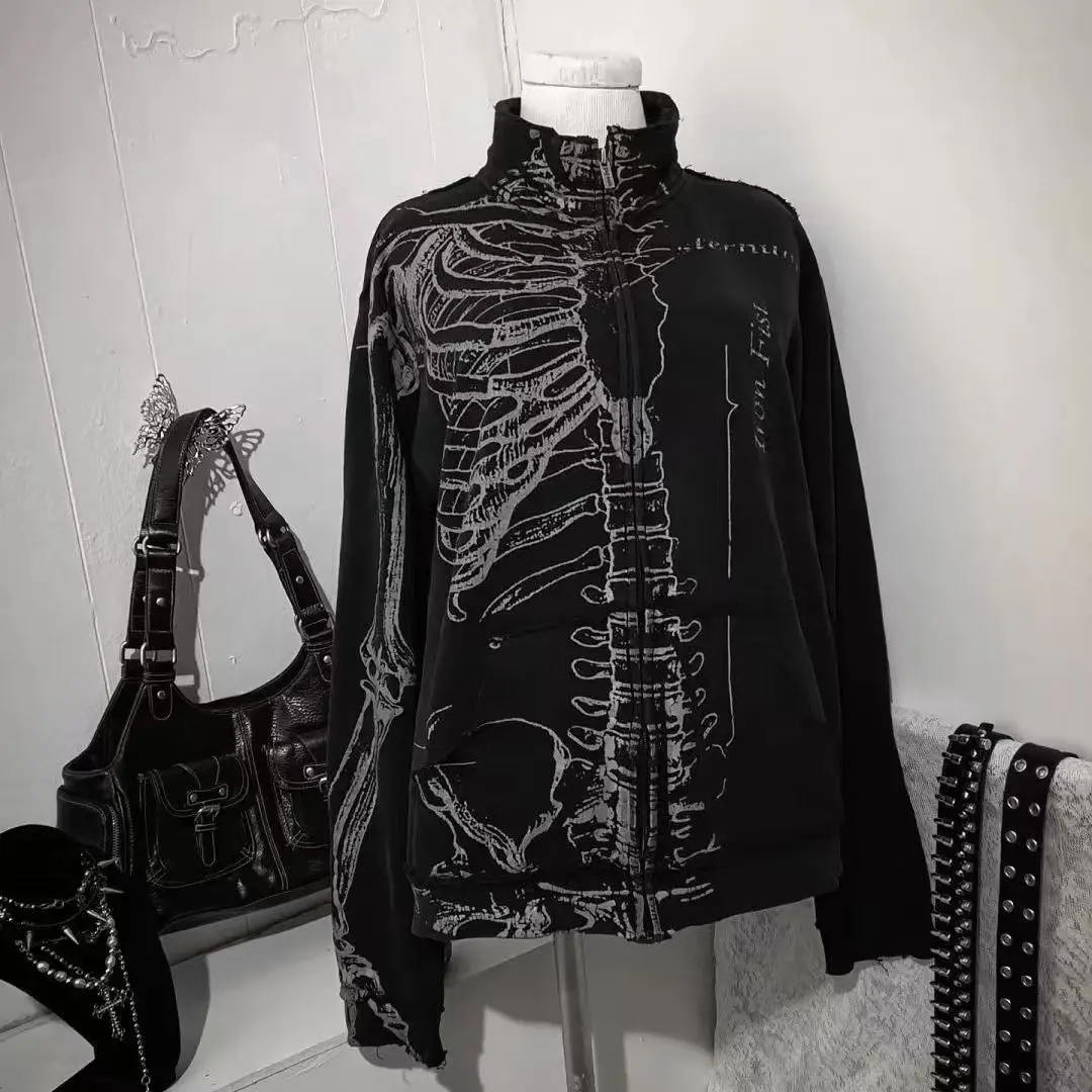 Onalippa 2025 Subcultural Punk Vintage Skull Print Cardigan Stand Up Collar Jacket Men Women Autumn Winter Plus Fleece Top
Onalippa 2025 Subcultural Punk Vintage Skull Print Cardigan Stand Up Collar Jacket Men Women Autumn Winter Plus Fleece Top