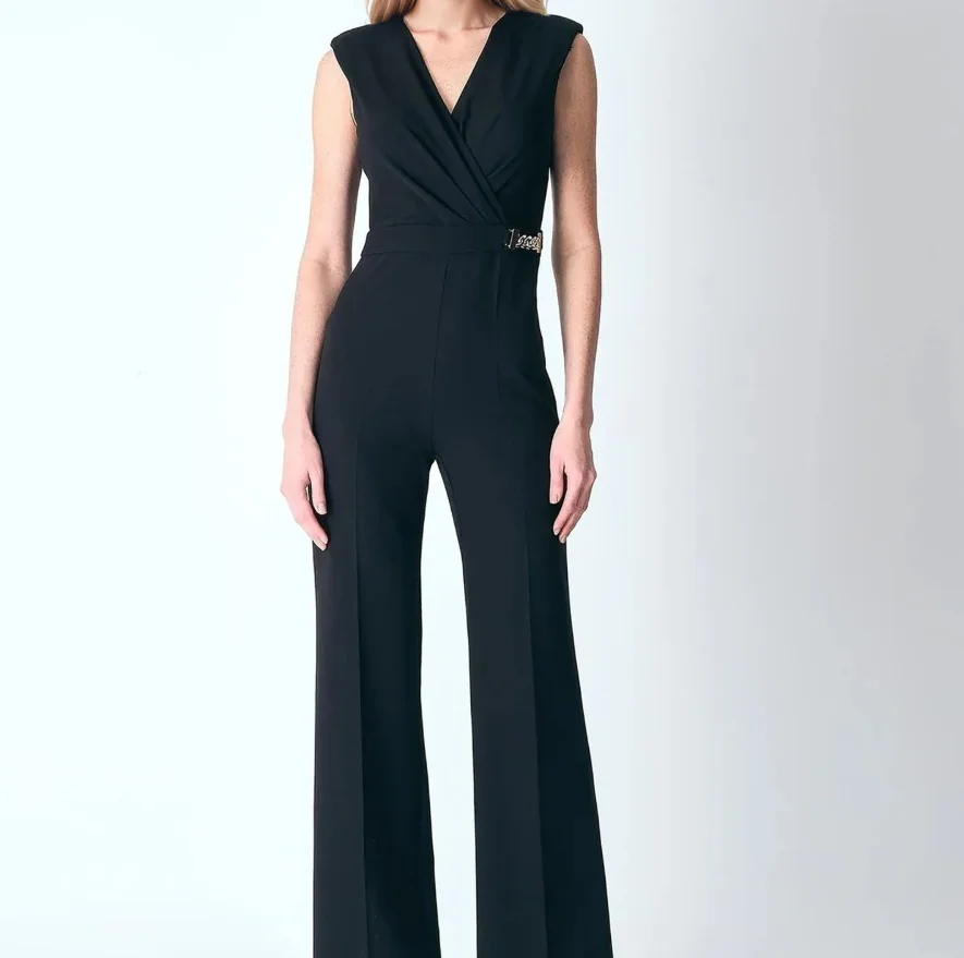 Jumpsuit Women 2026 Spring Summer New Solid Color V-Neck Sleeveless High Waist Elegant Office Lady Commute Wide Leg Jumpsuit
Jumpsuit Women 2026 Spring Summer New Solid Color V-Neck Sleeveless High Waist Elegant Office Lady Commute Wide Leg Jumpsuit