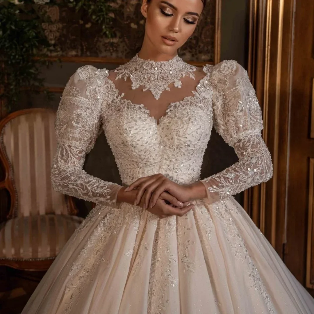 Customized Shiny Beaded Lace Appliques Wedding Dresss Gorgeous Illusion Long Sleeve Luxurious Bridal Gown Dresses For Bride Tra
Customized Shiny Beaded Lace Appliques Wedding Dresss Gorgeous Illusion Long Sleeve Luxurious Bridal Gown Dresses For Bride Tra