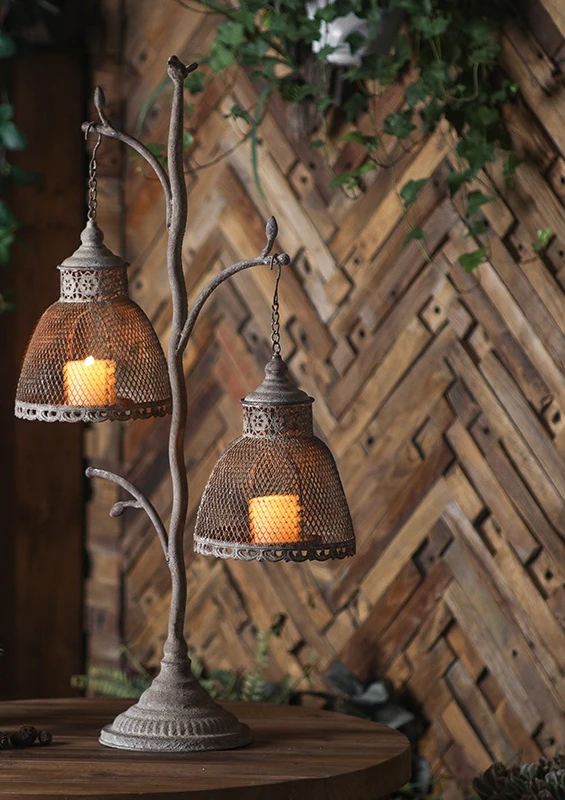 Industrial style retro candle holder ornament garden bird cage wind lamp ornament wrought iron old foreign trade handicraft prop 
Industrial style retro candle holder ornament garden bird cage wind lamp ornament wrought iron old foreign trade handicraft prop
