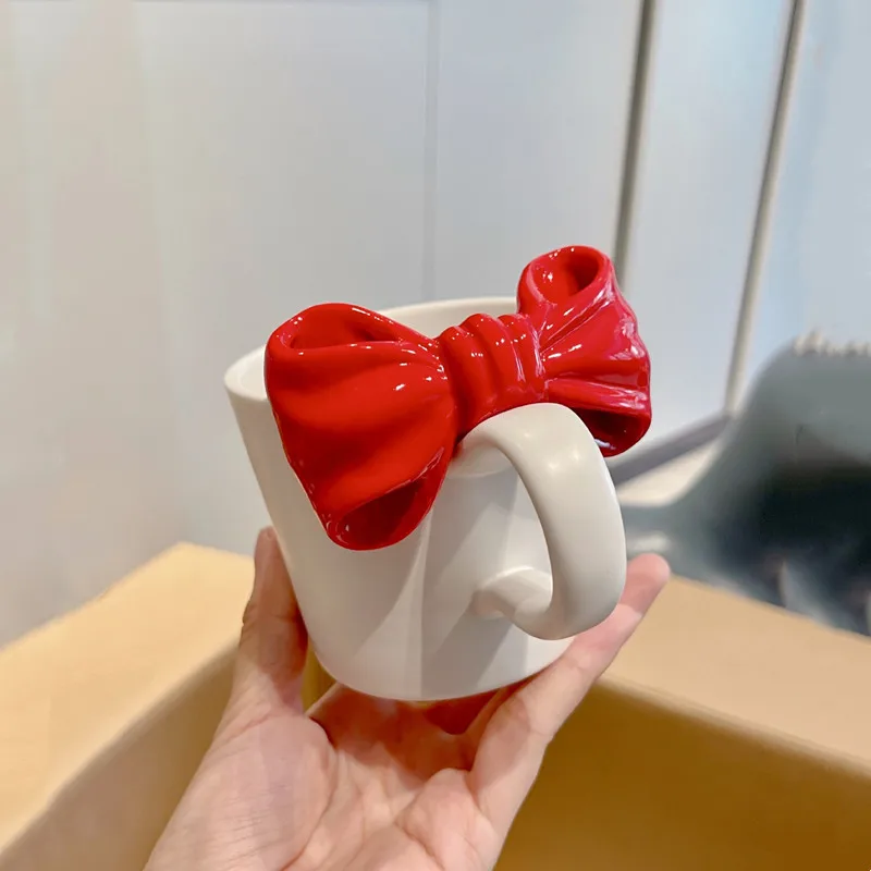 Ceramic Mug Cartoon Bow Knot Coffee Cup Porcelain Cup Handgrip Coffee Mug Afternoon Children Birthday Present Home Decoration
Ceramic Mug Cartoon Bow Knot Coffee Cup Porcelain Cup Handgrip Coffee Mug Afternoon Children Birthday Present Home Decoration