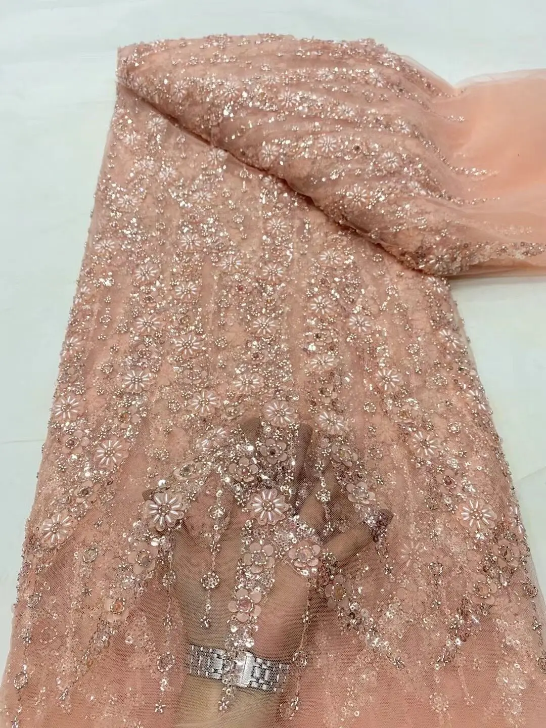 2024 African Tulle Lace Fabric For Women,Sequin,Wedding Dresses,Embroidery,High Quality,Mesh,Beaded,Fabrics By The Meter,5 Yards
2024 African Tulle Lace Fabric For Women,Sequin,Wedding Dresses,Embroidery,High Quality,Mesh,Beaded,Fabrics By The Meter,5 Yards
