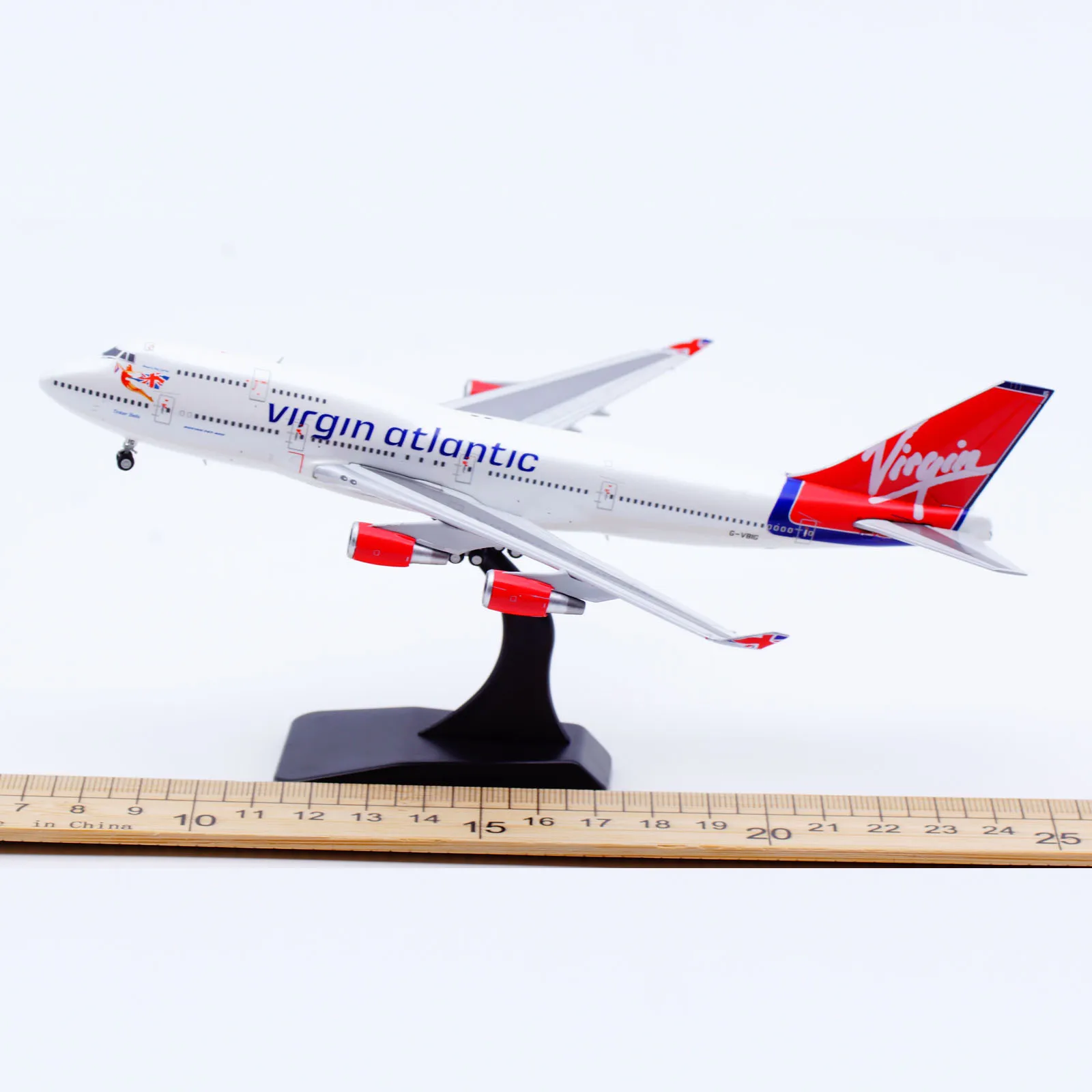 XX40224 Alloy Collectible Plane Gift JC Wings 1:400 Virgin Atlantic Boeing B747-400 Diecast Aircraft Jet Model G-VBIG With Stand
XX40224 Alloy Collectible Plane Gift JC Wings 1:400 Virgin Atlantic Boeing B747-400 Diecast Aircraft Jet Model G-VBIG With Stand