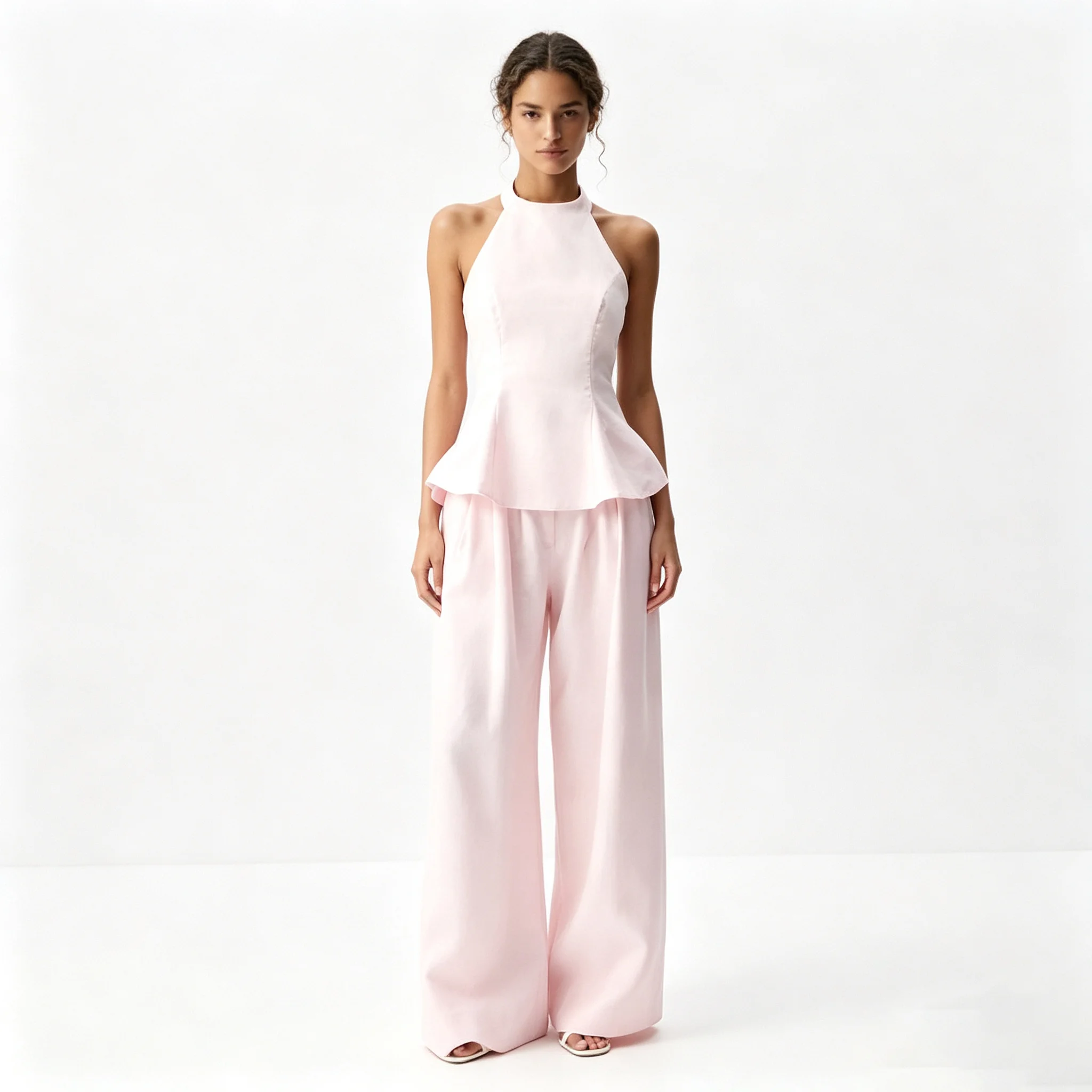 LIMO 2026 Summer Pink Halterneck Peplum Top with Wide Leg Pants Two-Piece Set
LIMO 2026 Summer Pink Halterneck Peplum Top with Wide Leg Pants Two-Piece Set