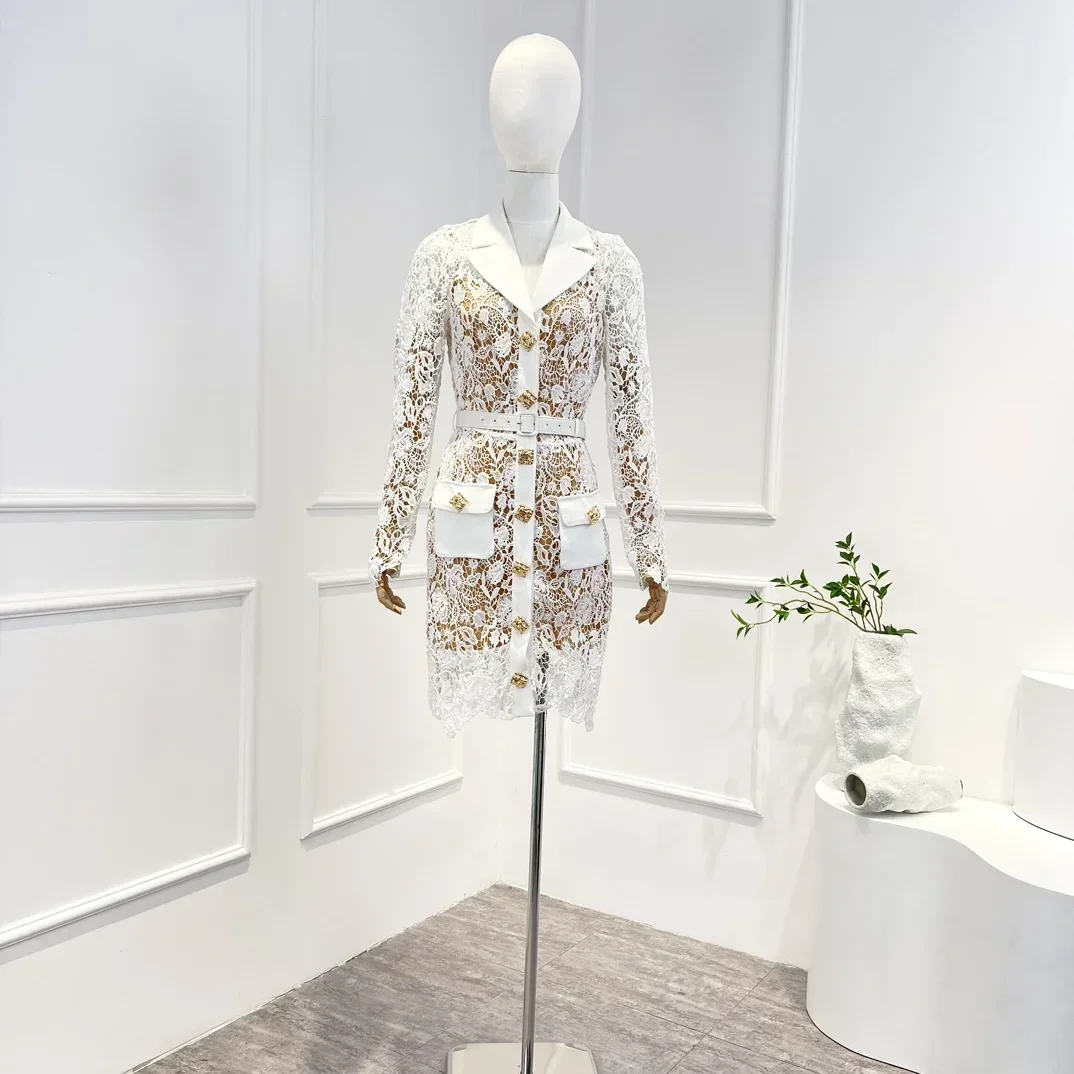 Women Top Quality White Spring Summer Long Sleeve Hollow Out Lace Embroidery Golden Buttons Mini Dress 2024 New
Women Top Quality White Spring Summer Long Sleeve Hollow Out Lace Embroidery Golden Buttons Mini Dress 2024 New