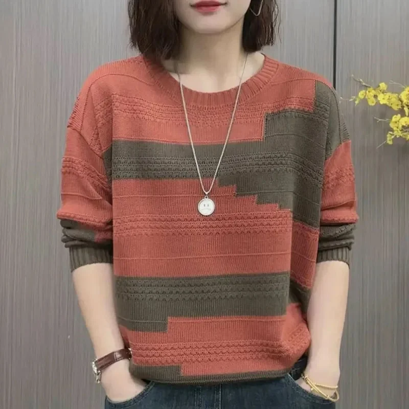 Round Neck Color Matching Sweater Women's 2024 Spring and Autumn New Western Style Age-Reducing Korean Casual Joker Slim Top
Round Neck Color Matching Sweater Women's 2024 Spring and Autumn New Western Style Age-Reducing Korean Casual Joker Slim Top