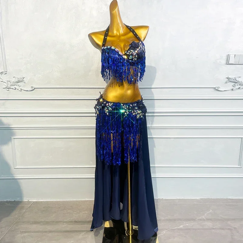 BellyDance Set for Women Senior AB Stones Bra+Tassel Satin Long Skirt 2pcs Oriental Dance Professional Performance Costumes
BellyDance Set for Women Senior AB Stones Bra+Tassel Satin Long Skirt 2pcs Oriental Dance Professional Performance Costumes