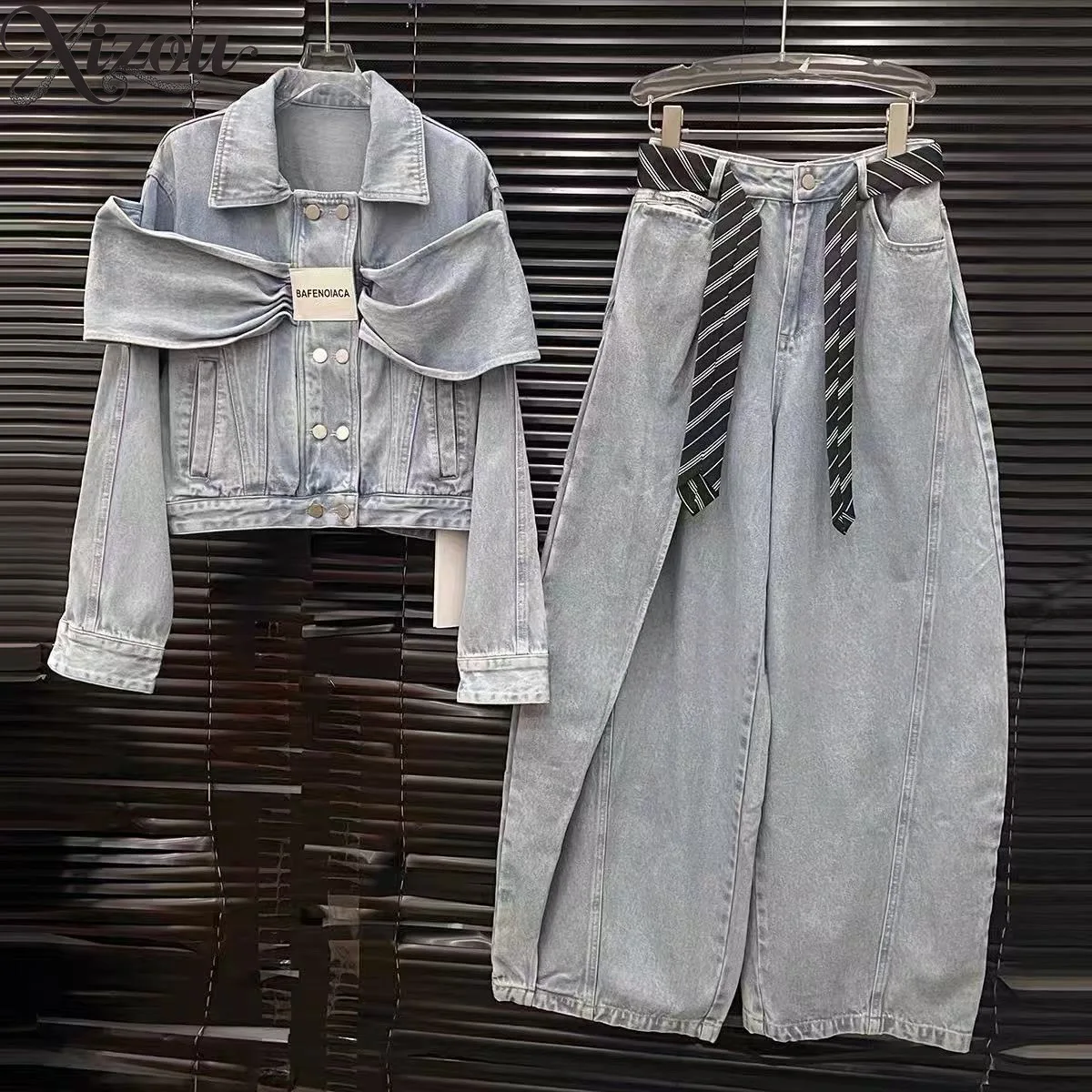 Women Light Blue Washed Denim 2 Piece Set Bow Cropped Lapel Long Sleeve Jacket High Waist Belted Wide Leg Straight Jean Outfit
Women Light Blue Washed Denim 2 Piece Set Bow Cropped Lapel Long Sleeve Jacket High Waist Belted Wide Leg Straight Jean Outfit